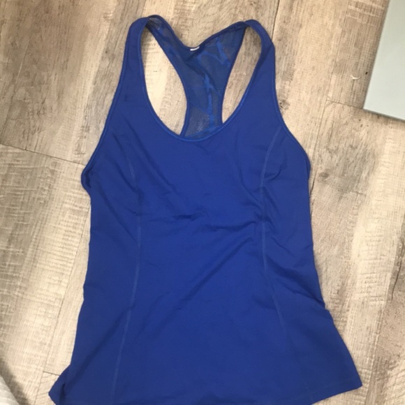 EUC Lululemon Goal Crusher Blue Tank Size 4 - Picture 5 of 7
